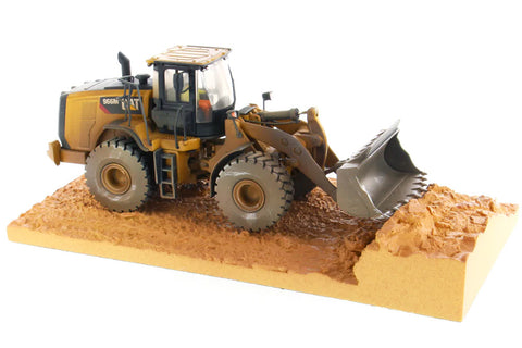 Caterpillar 966M Medium Wheel Loader  (85703)